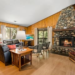 Spacious Cabin Tahoe Park Access