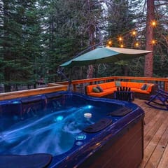 Stylish Cabin w/ Private Hot Tub