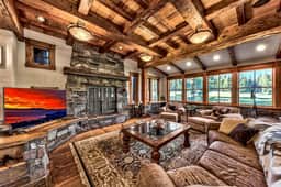 Luxury Summer Lease in Lahontan!