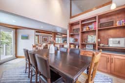 Spacious 5 BR / 4.5 BA Alpine Meadows Getaway!