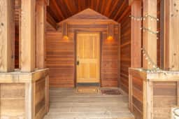 Spacious Prime Northstar Cabin!
