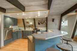 Stylish Cabin w/ Private Hot Tub