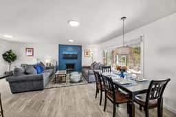 Tahoe Getaway across from Lake!