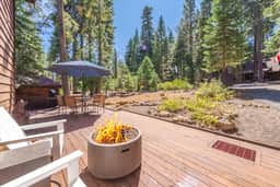 Central Chamberlands Cabin! Pool & Beach Access! - Image 2