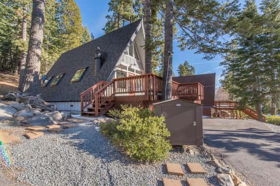 Big Views & Tahoe Park Access! - Image 1