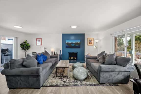 Tahoe Getaway across from Lake! - Image 1
