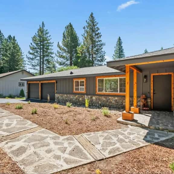 Awesome North Shore Cabin - Hot Tub, AC & Fire Pit - Image 1