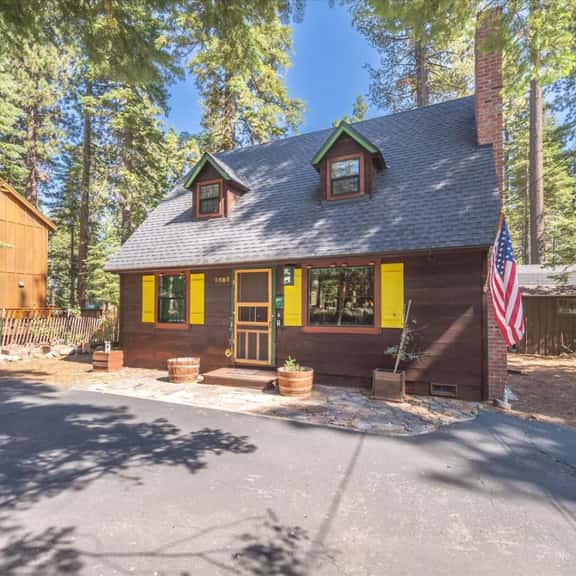 Charming Timberland Cabin! - Image 1