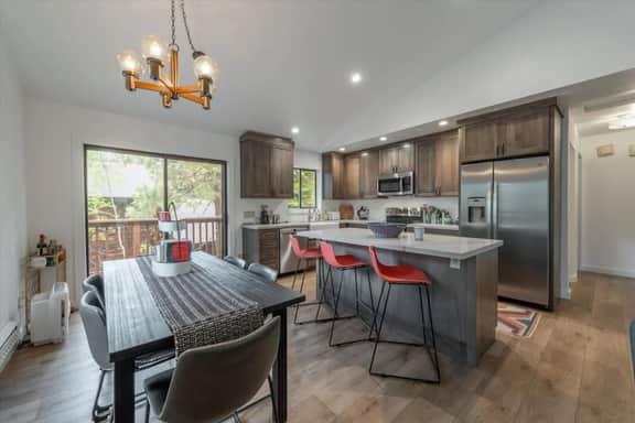 Central Tahoe Donner 3BR / 2BA