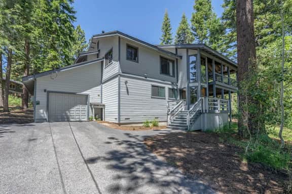 Spacious Cabin Tahoe Park Access