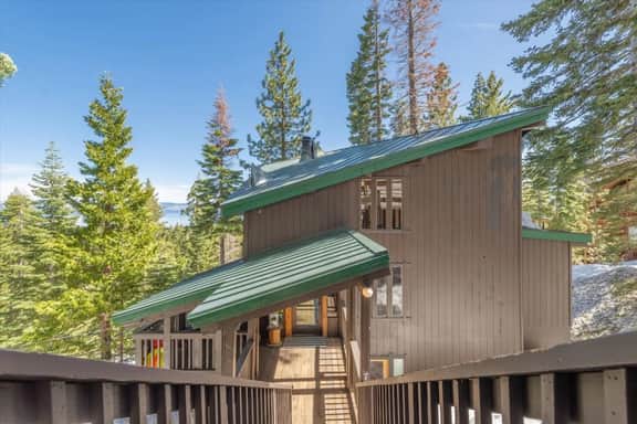 Tahoe Views & Tahoe Park Access