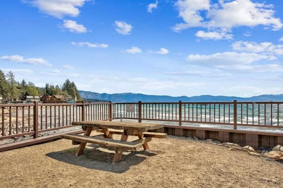 Agatam Lodge — Your Cozy North Tahoe Retreat!