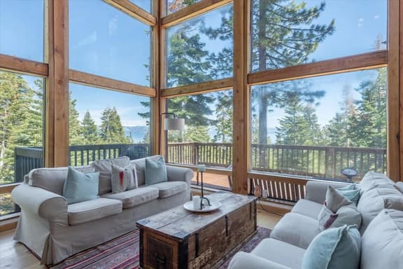 Tahoe Views & Tahoe Park Access